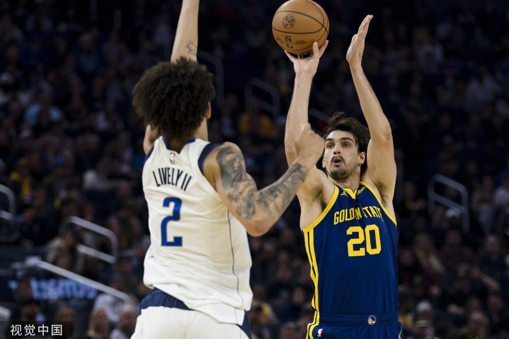 为球迷们带 为球迷们带