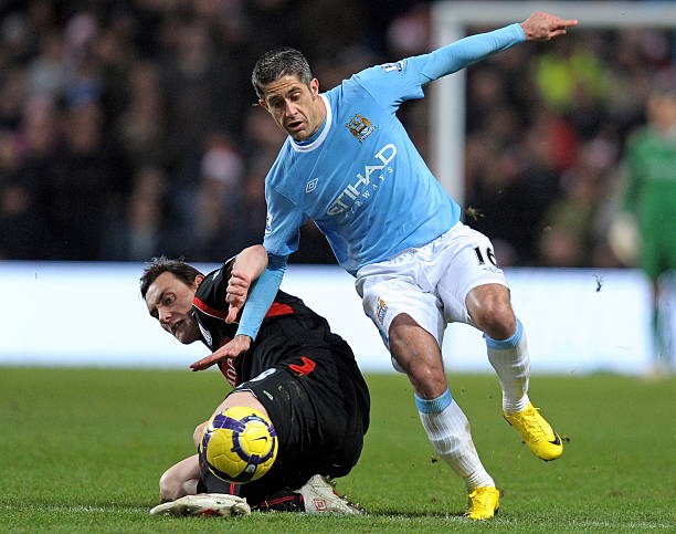 也吸引了众 也吸引了众