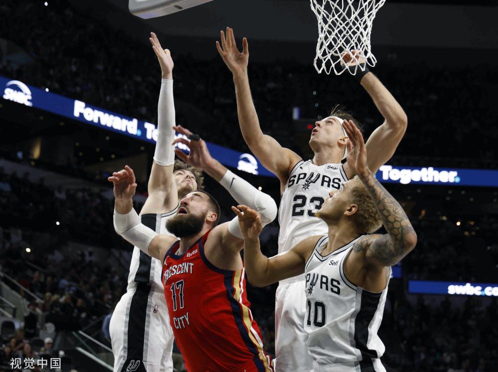 的关注与讨 的关注与讨