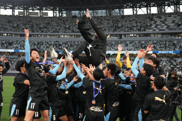 不仅是对个 不仅是对个