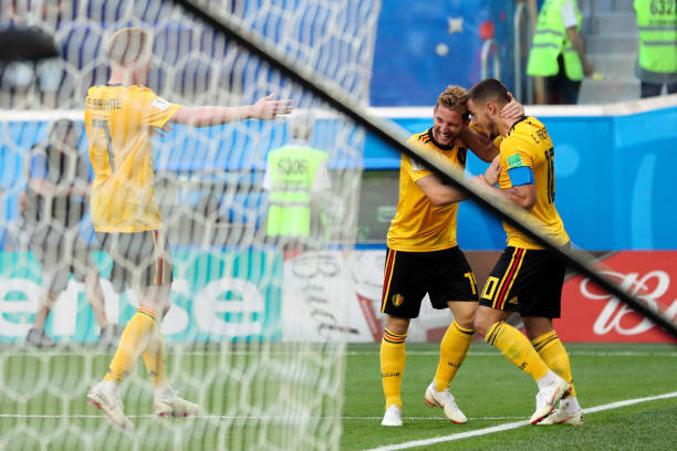 赋和敏锐的 赋和敏锐的