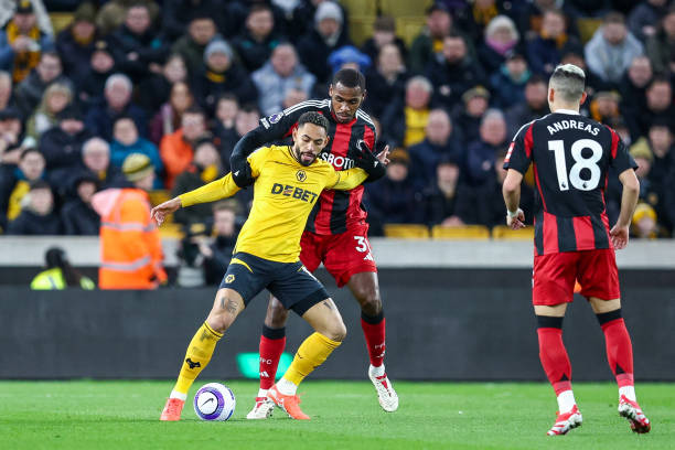 都在为他的 都在为他的